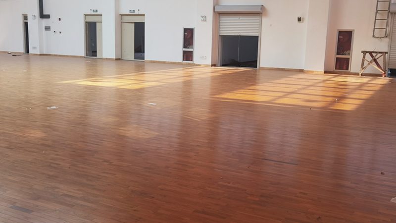 烤漆门与实木门价格差异背后的秘密